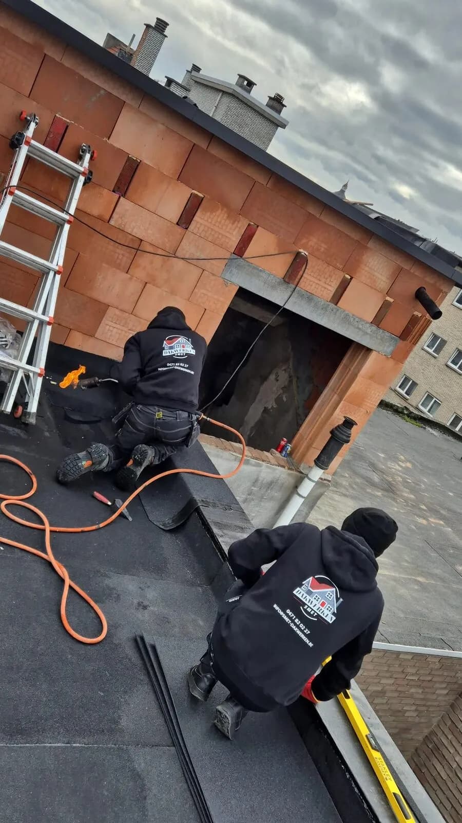 Dakrenovatie van een woning in de Kempen door Dakwerken Smet